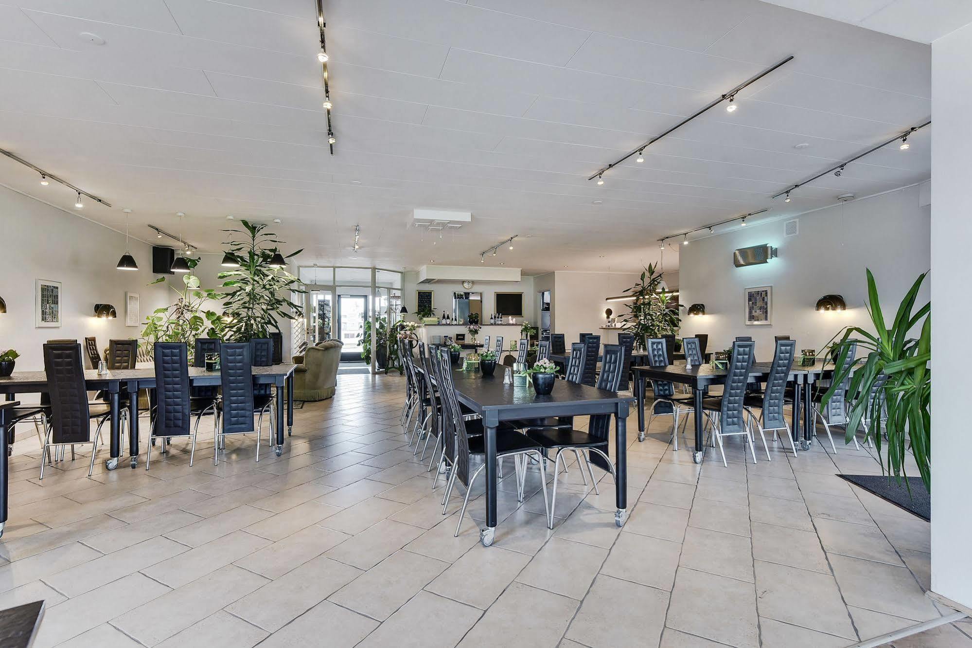 Hotel Varde Extérieur photo