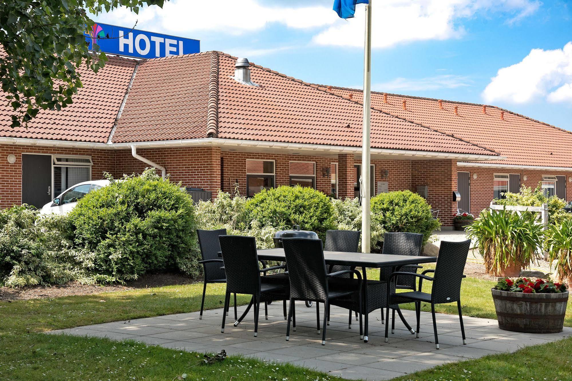 Hotel Varde Extérieur photo